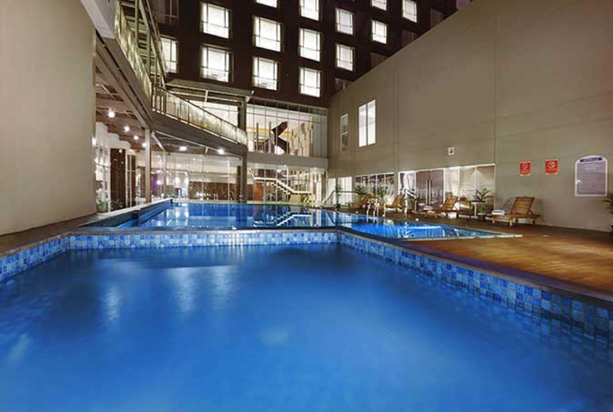 Hotel Aston Pasteur Bandung Exteriér fotografie