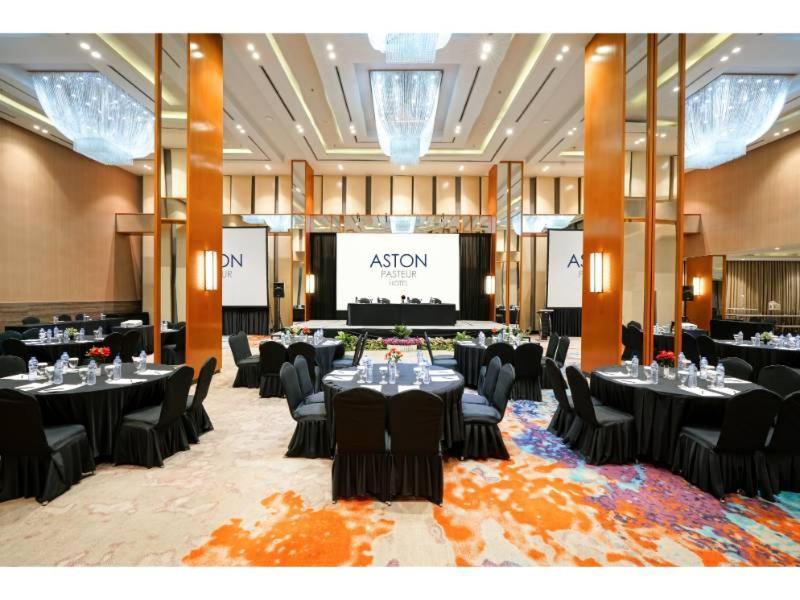 Hotel Aston Pasteur Bandung Exteriér fotografie